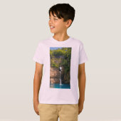 "Cool and Comfy: Trendy Kinderen T - shirts" T-shirt (Voorkant volledig)