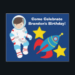 Cool Astronaut Kids Birthday Party Invitation Briefkaart<br><div class="desc">Een coole ruimteastronaut die de uitnodiging van het briefkaart voor een verjaardag van een kind heeft ontvangen. Biedt een geweldige kinderastronaut naast een raketschip in het sterrenstelsel. De persoonlijke kinderfeestje nodigt uit met een leuk ruimteschip en sterren in de nachtelijke hemel.</div>