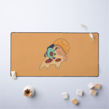 Cool Avocado Surfing op een stuk Pizza