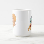 Cool Avocado Surfing op een stuk Pizza Koffiemok (Center)