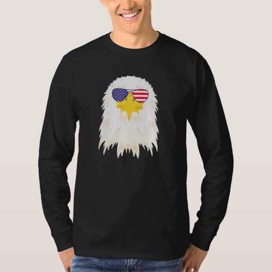 Cool Bald Eagle die de Amerikaanse vlag voert Zonn T-shirt (Voorkant)