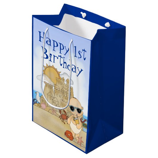 Cool Beach Baby Sandcastle Boy Baby 1ste verjaarda Medium Cadeauzakje (Voorkant Gekanteld)
