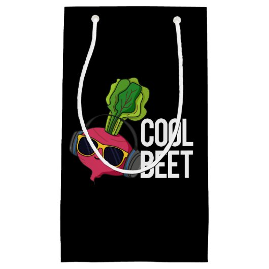 Cool Beet Grappig Veggie Pun Dark BG Klein Cadeauzakje (Voorkant)