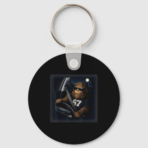 Cool Bigfoot rijdt 67 Sungles Funny Cadeaus Mannen Sleutelhanger