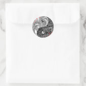 Cool bloederige Yin Yang Dragons tattoo art. Ronde Sticker (Tas)