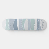 Cool Blue Green Curved Stripes Abstract Waves Naam Persoonlijk Skateboard (Horizontaal)