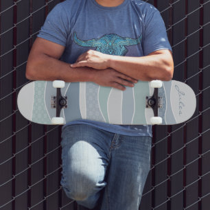 Cool Blue Green Curved Stripes Abstract Waves Naam Persoonlijk Skateboard