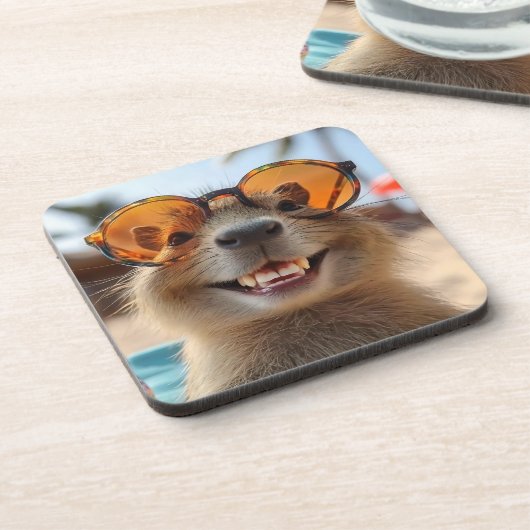 Cool Capybara Bier Onderzetter (Linkerzijde)