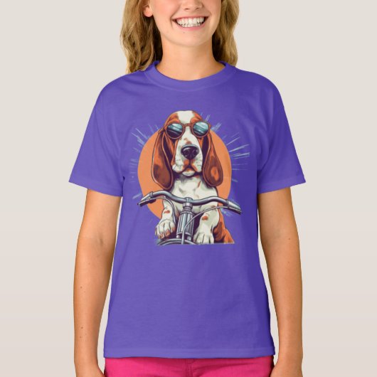 Cool cartoon basset hound biker T-shirt (Voorkant)