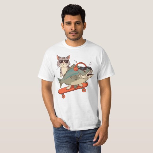 Cool Cat en Carp op Skateboard - Zonnebril en hoof T-shirt (Voorkant volledig)