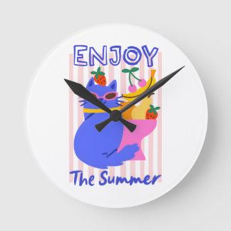 Cool Cat Enjoying the Summer Ronde Klok