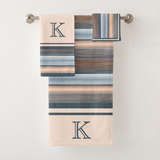 Cool Chic Brown Slate Blauw Grijze Strepen Bad Handdoek (Insitu)