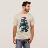 Cool Christmas Sasquatch met Santa Hat en Sungla T-shirt (Voorkant volledig)