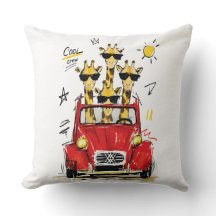Cool Crew Giraffen in Klassieke Rode Auto