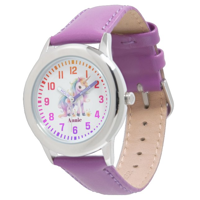 Cool Custom Name Rainbow Unicorn Horloge (Gekanteld)