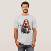 Cool dog biker, schattig basset hound dog driver t-shirt (Voorkant volledig)