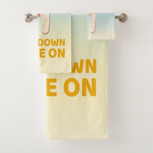 Cool Down Mode On: Iron T & Bunny Girl Popsicles Bad Handdoek (Insitu)