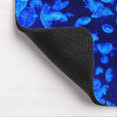 Cool Electric Blue Jellyfish in Deep Blue Zee Muismat (Hoek)