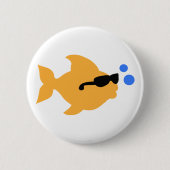 COOL FISH MINI RONDE BUTTON 5,7 CM (Voorkant)