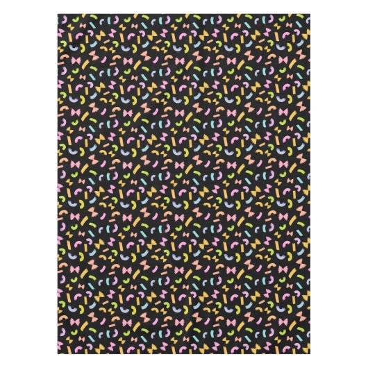 Cool fun pasta macaroni kleurrijk patroon op zwart tafelkleed (Voorkant)