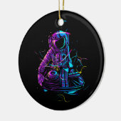 Cool Funky Astronaut DJ Spelen Platenspelers in de Keramisch Ornament (Links)