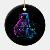 Cool Funky Astronaut DJ Spelen Platenspelers in de Keramisch Ornament (Achterkant)