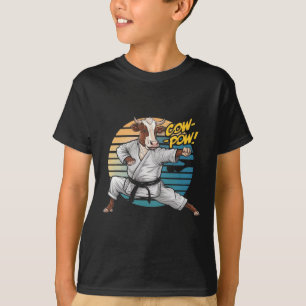 Cool Funny Martial Arts Koe Pow de Karate Koe in T-shirt