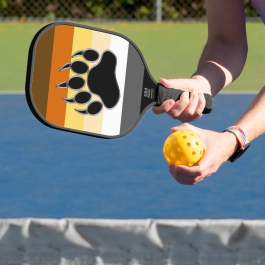 Cool Gay Bear Pride Vlag Beer Poot Pickleball Paddle (Insitu)