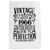 Cool  Geboortejaar 1966 Medium Cadeauzakje (Achterkant)