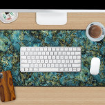 Cool gemarmerd Blauwgroen turquoise gouden agaat k Bureaumat<br><div class="desc">Hedendaagse blauwgroen blauw groen,  aqua turquoise en faux goudkleurige agaat mineralen pattern.Beautiful,  modern en cool keyboard desk pad voor de trend-savvy en kunst-liefhebbende hip trendsetter,   retro look stijl motief liefhebber.</div>