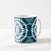 Cool Geometric Pattern Blue White Batik Stropdas-D Koffiemok (Voorkant rechts)