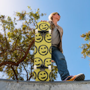 Cool Geproduceerd Gelukkig glimlachend gele gezich Persoonlijk Skateboard