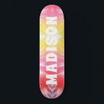 Cool Girly Tie Dye Aangepaste persoonlijke naam Persoonlijk Skateboard<br><div class="desc">Cool Girly Tie Dye Custom Personalized Name Skateboard is voorzien van uw gepersonaliseerde naam in een moderne witte typografie op een roze en gele achtergrond van de kleurstof. Personaliseer door de tekst in het verstrekte tekstvakje uit te geven. Geef een aangepast geschenk, een gepersonaliseerd skateboard aan je favoriete skateboarder voor...</div>