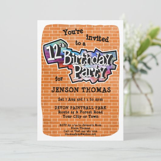 Cool Graffiti Art 12e verjaardagsfeest uitnodiging (Staand voorkant)