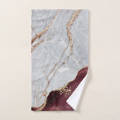 Cool Gray Gold Burgundy Marble Stone Bad Handdoek (Handdoek)