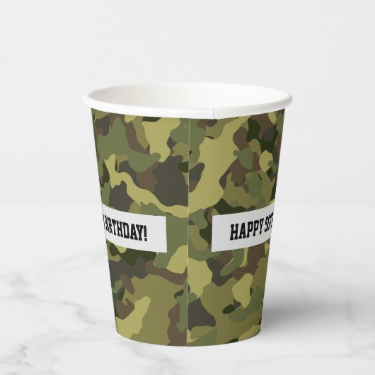 Cool Green Camo Happy Birthday Custom Age Papieren Bekers (Rechts)