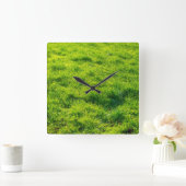 Cool Green Grass Pattern Vierkante Klok (Huis)