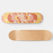 Cool Groovy Retro  Flower Power Skateboard (Horizontaal)