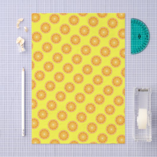 Cool Juicy Orange fruit slices pattern on yellow Tissuepapier (Craft)