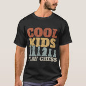 Cool Kids spelen schaakontwerp T-shirt (Voorkant)