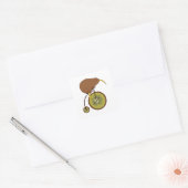 Cool Kiwi Bird on Kiwi Fruit Design Vierkante Sticker (Envelop)