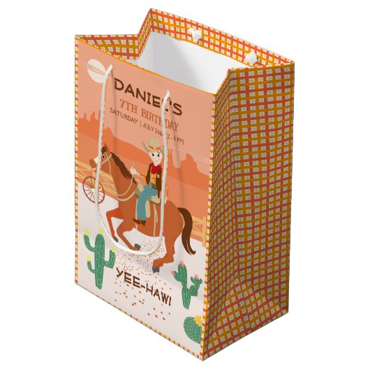 Cool kleine cowboy en paard Verjaardagsfeest Medium Cadeauzakje (Voorkant Gekanteld)