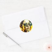 Cool Lady in zonnebril Reflectie van een weg Ronde Sticker (Envelop)
