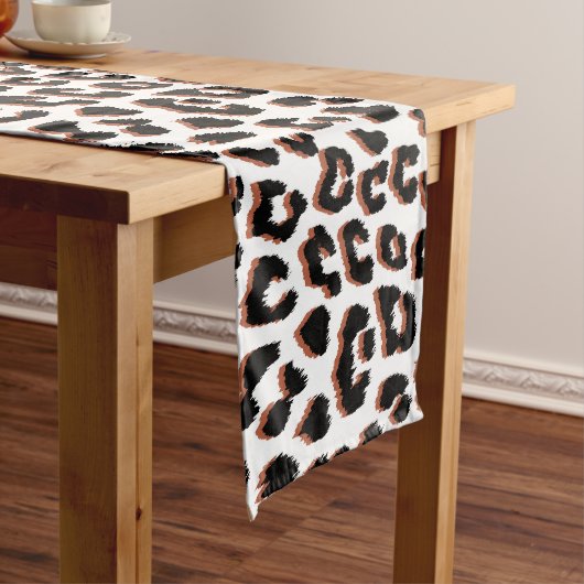 Cool Leopard Animal Print Patroon Korte Tafelloper (Voorbeeld)