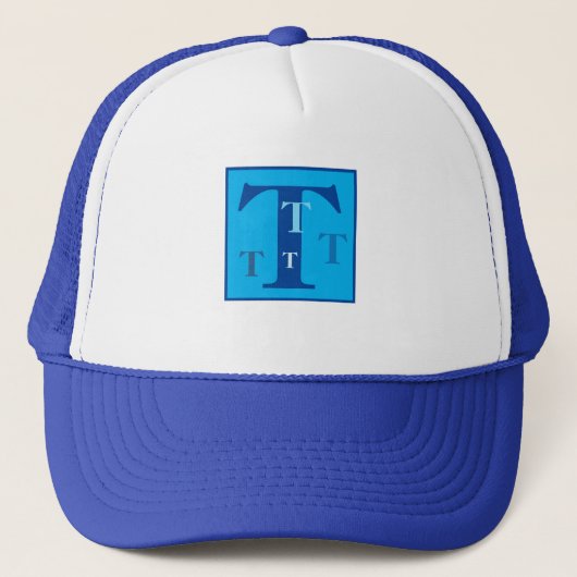 Cool Letter "T" (gepersonaliseerd)   T-Shirt Trucker Pet (Voorkant)