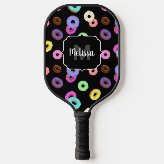 Cool leuke kleurrijke donuts patroon zwart Monogra Pickleball Paddle (Voorkant)