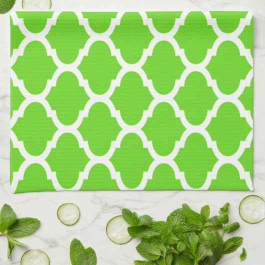 Cool Lime Green Moroccan Quatrefoil Pattern Theedoek (Gevouwen)