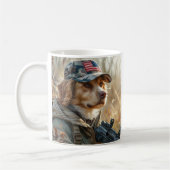 Cool MAGA Dog met Pistool en Camouflage Schattigee Koffiemok (Links)