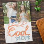 Cool mam Hand Lettering Moederdag Foto Theedoek<br><div class="desc">Cute Cool Mam Hand Lettering Drawing Moederdag Foto Keukenhanddoek. Oranje en pastelblauw handschrift en tekening. Voeg je foto toe.</div>