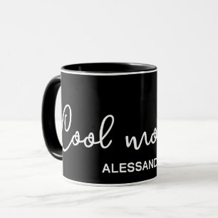 Cool mama monogram zwart wit typografie eenvoudig mok